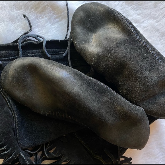 Vintage fringed knee high moccasins - Picture 3 of 5